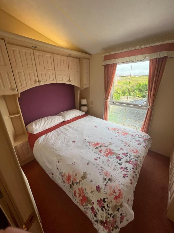 Seaside Chalet Βίλα Quilty Εξωτερικό φωτογραφία
